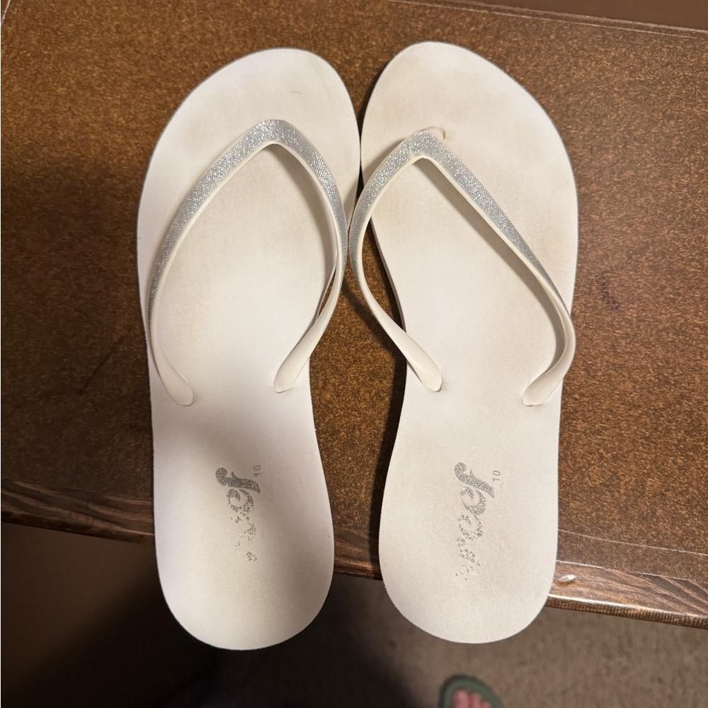 Flip flops